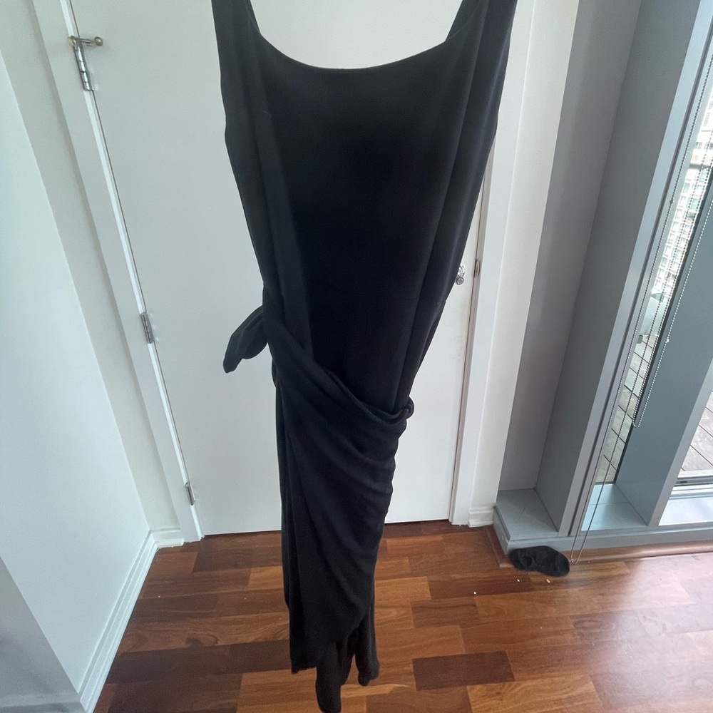 Black Aritiza midi wrap dress